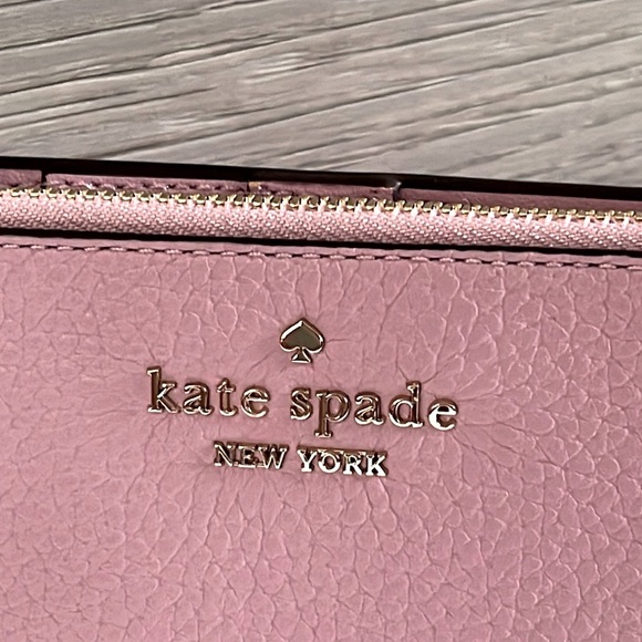Kate Spade slim small bifold wallet - Picture 7 of 14